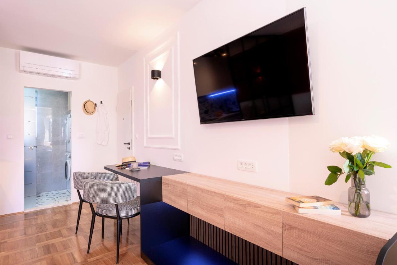 Fingerprint Central Apartment 5 Min From Center & Beach 흐바르 외부 사진
