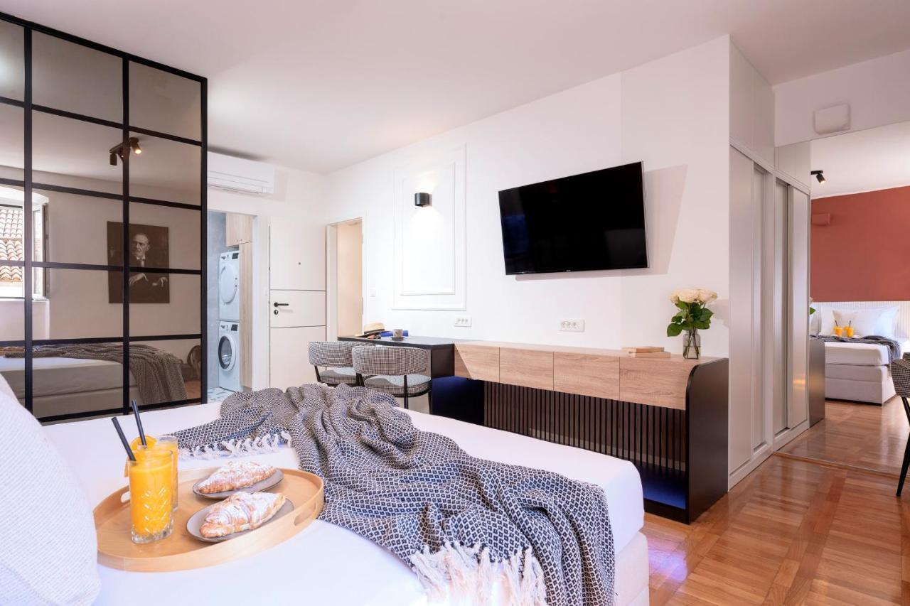 Fingerprint Central Apartment 5 Min From Center & Beach 흐바르 외부 사진
